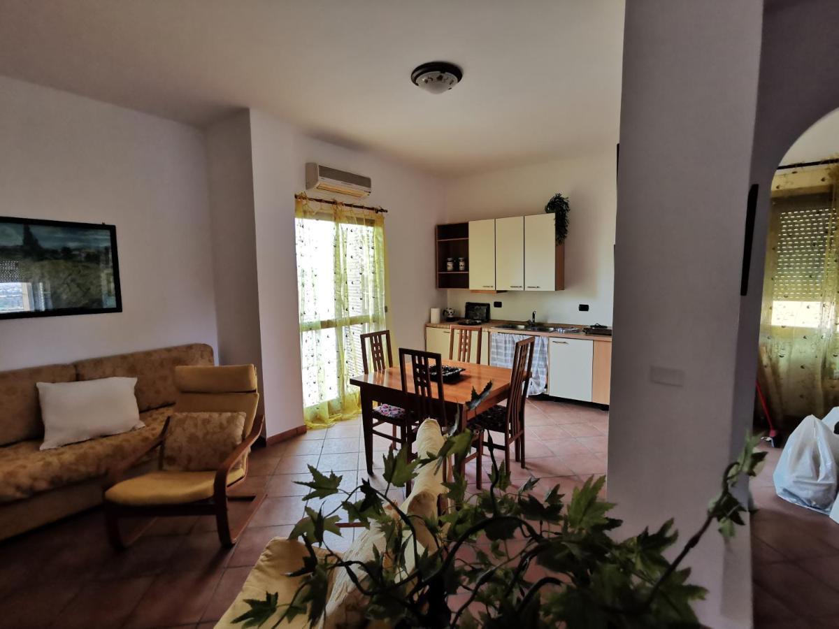 La Casa Nel Villaggio Acilia Exterior foto